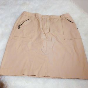 Petite sophisticate skirt size 8